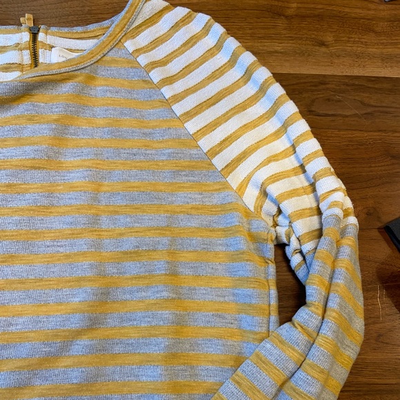 Lou and Grey top size Medium - Picture 5 of 5